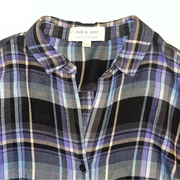 Anthropologie Cloth & Stone Plaid Fringe Hem Button Down Shirt Navy Purple Sz S - Picture 2 of 12
